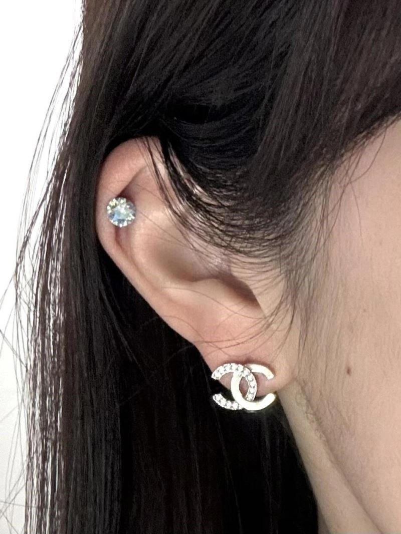 Chanel Earrings Vibrant 222825