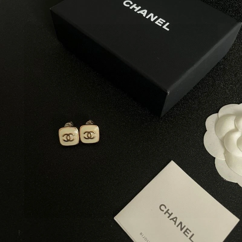 Modern Chanel Earrings 222808