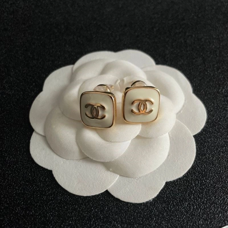 Modern Chanel Earrings 222808