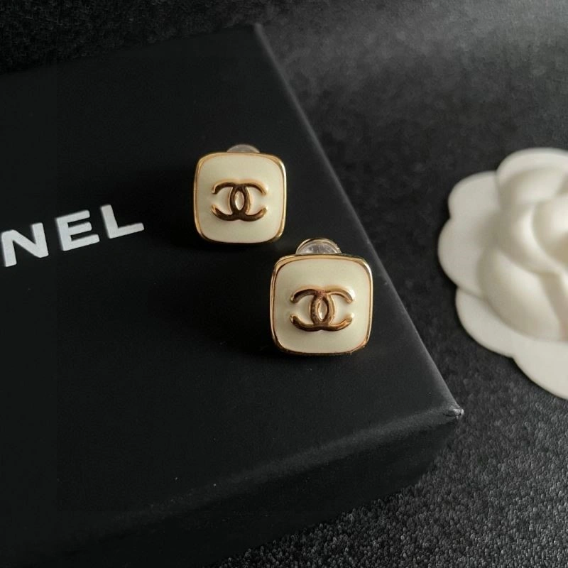 Modern Chanel Earrings 222808