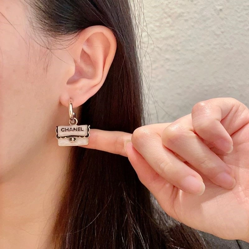MultiPurpose Chanel Earrings 222804