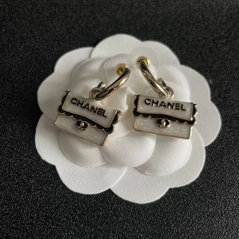 MultiPurpose Chanel Earrings 222804