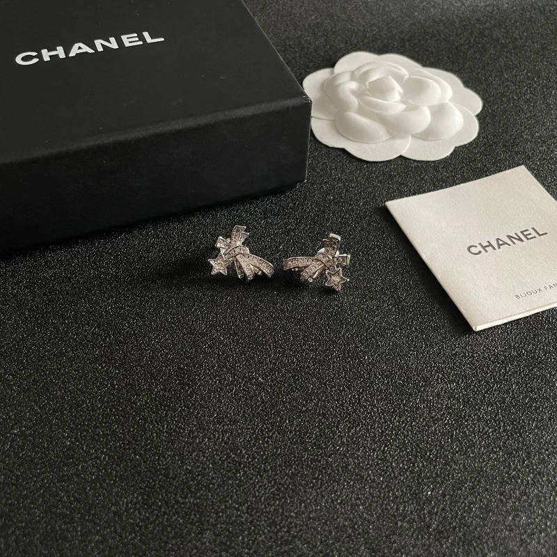 Chanel Earrings Sporty 222870