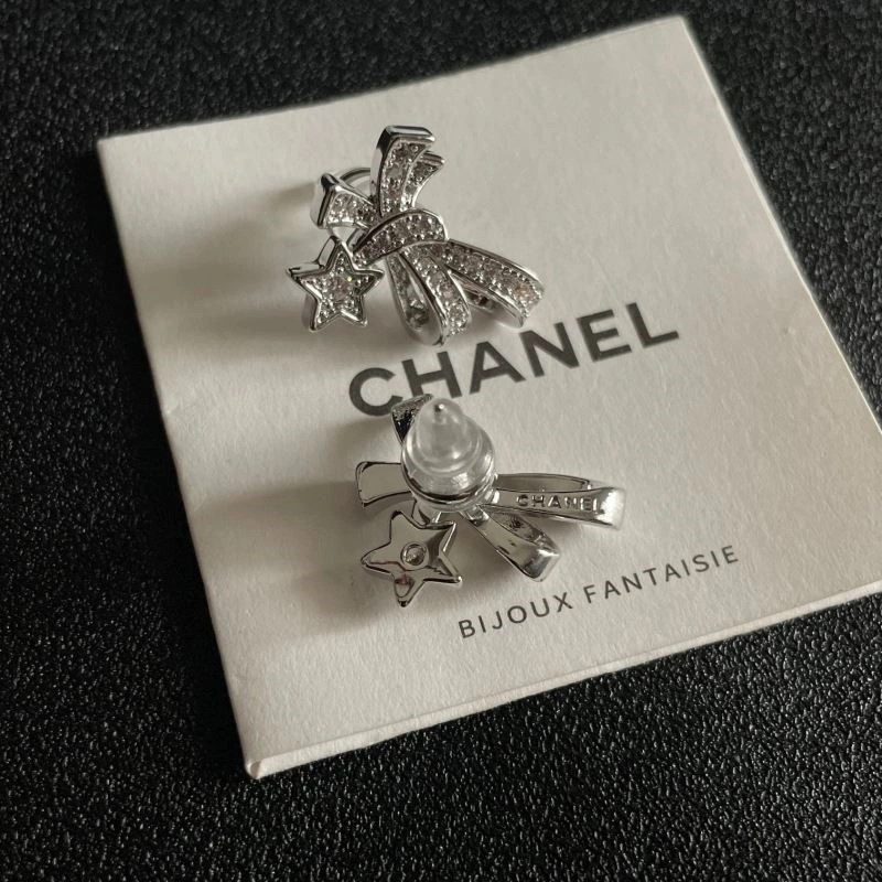 Chanel Earrings Sporty 222870