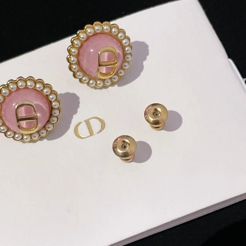 WrinkleFree Chanel Earrings 222795