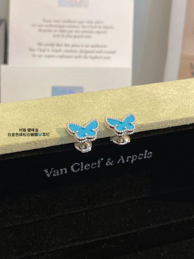 Chanel Earrings Refined 222788
