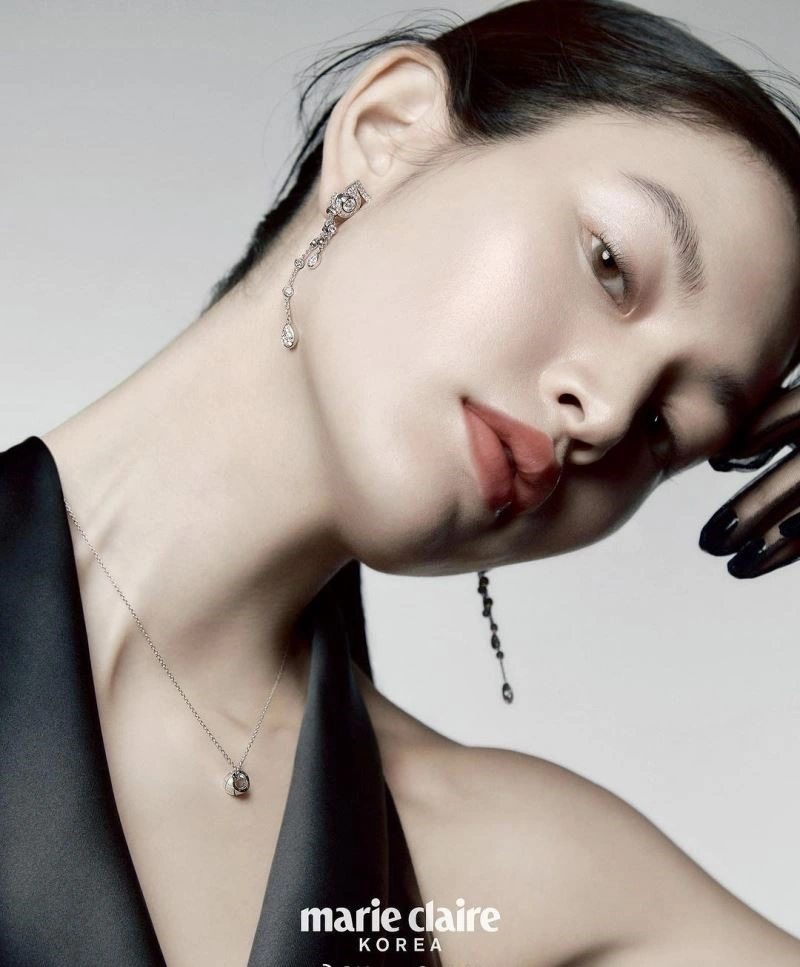 Sophisticated Chanel Earrings 222774