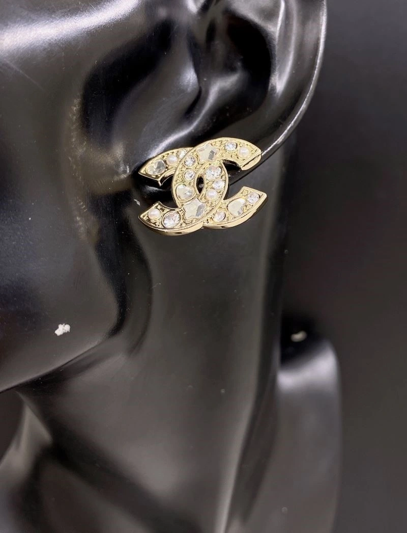 Popular Chanel Earrings 222783