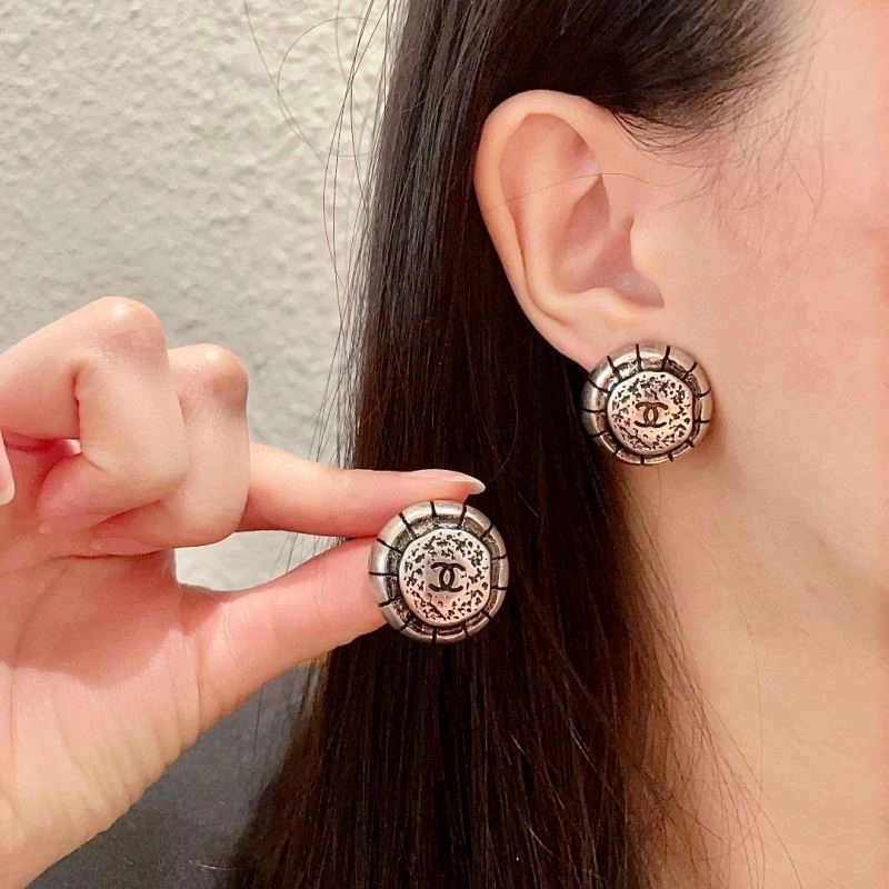 Chanel Earrings Reliable 222839