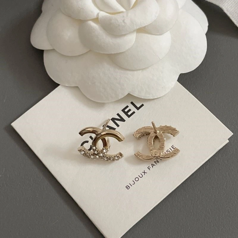 Neat Chanel Earrings 222770