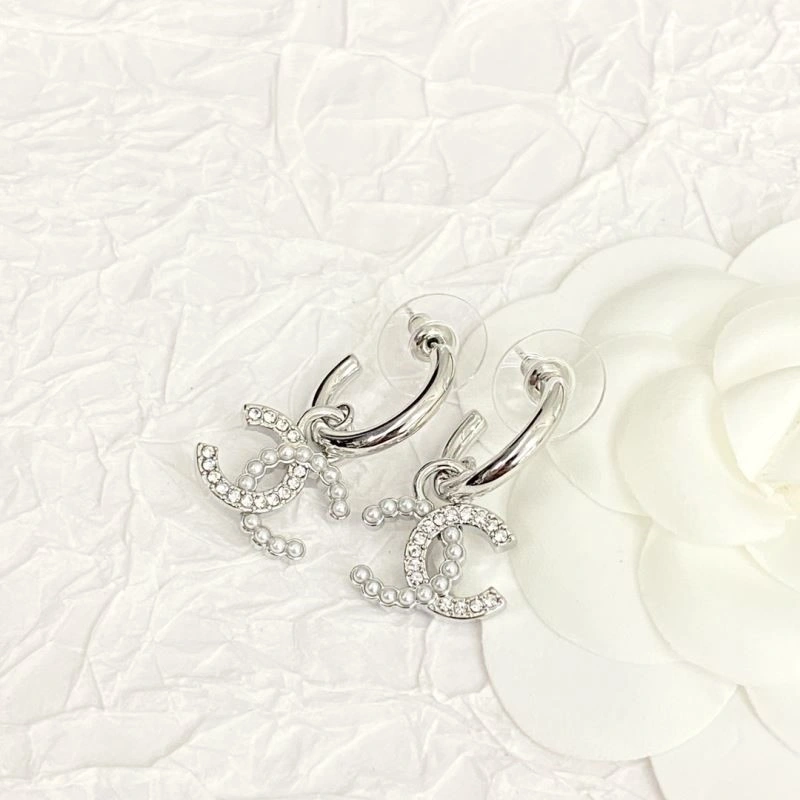 Cozy Chanel Earrings 222772