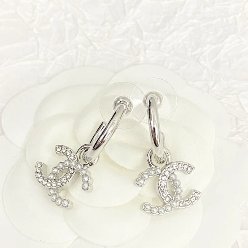 Cozy Chanel Earrings 222772