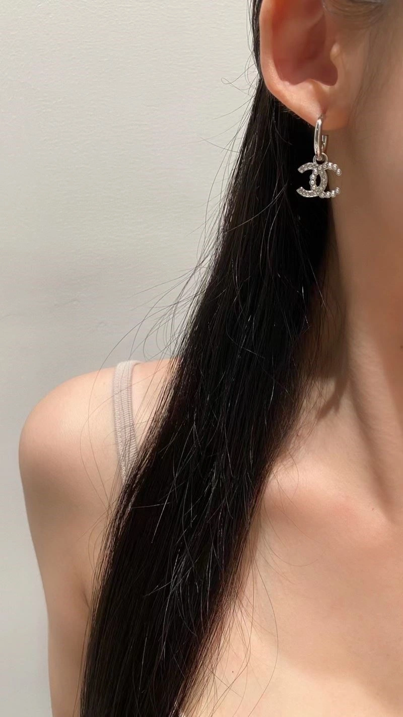 Cozy Chanel Earrings 222772
