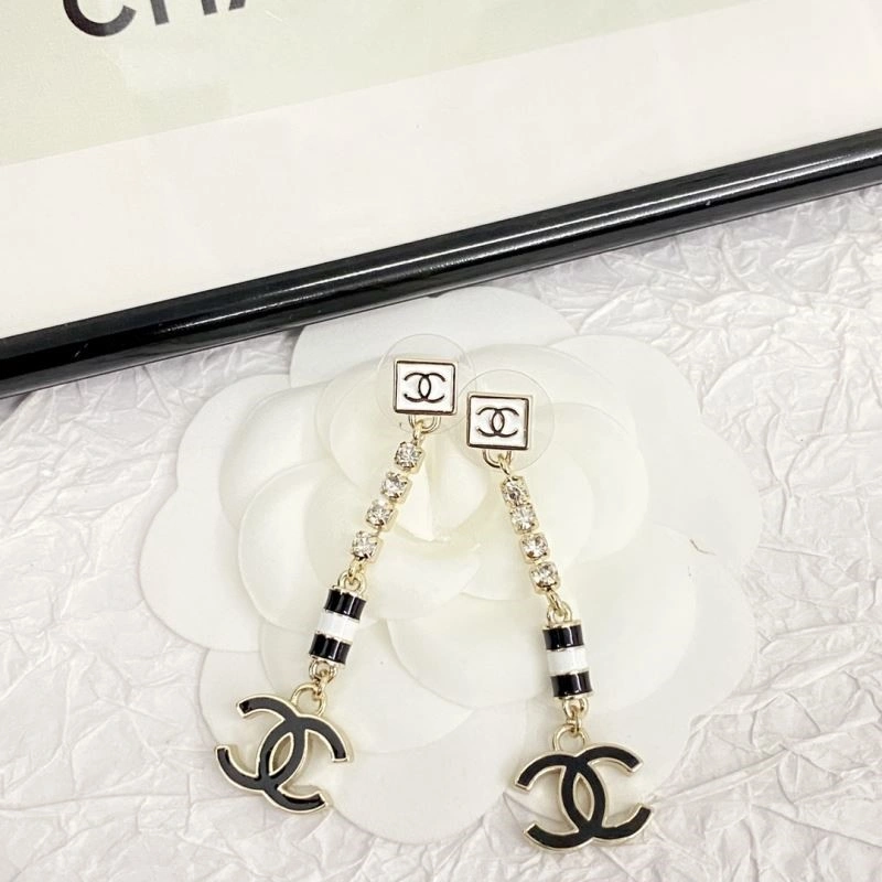 Chanel Earrings Modern 222769