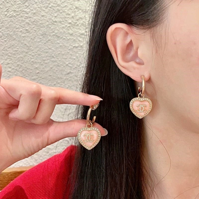 Chic Chanel Earrings 222752