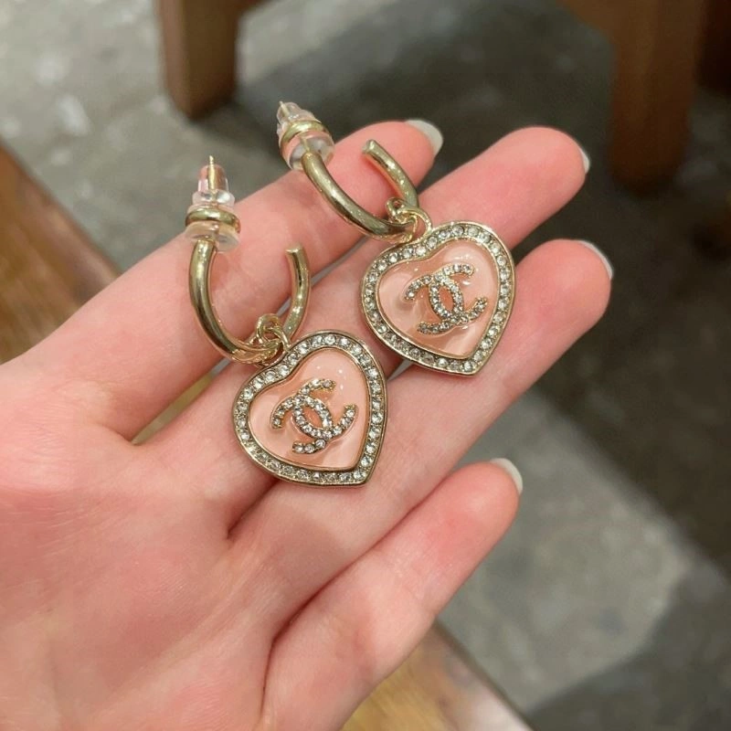 Chic Chanel Earrings 222752