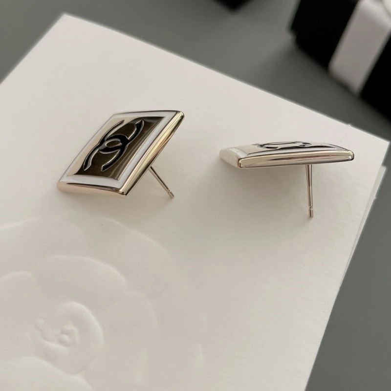 Breathable Chanel Earrings 222811