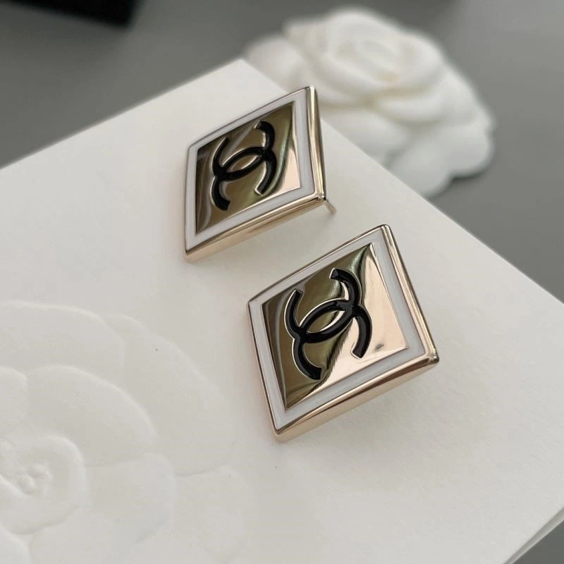 Breathable Chanel Earrings 222811