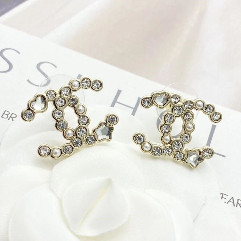 Fashionable Chanel Earrings 222733