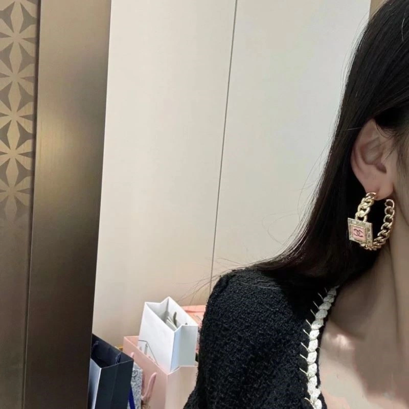 SunProtective Chanel Earrings 222731