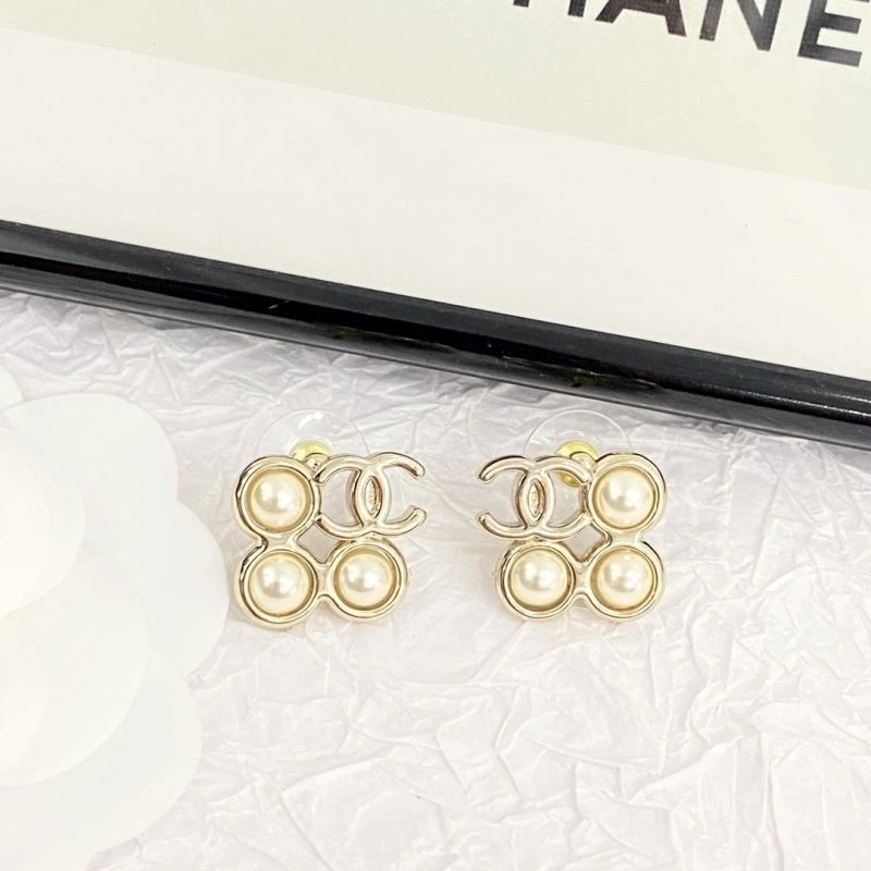 Chanel Earrings Effortless 222730