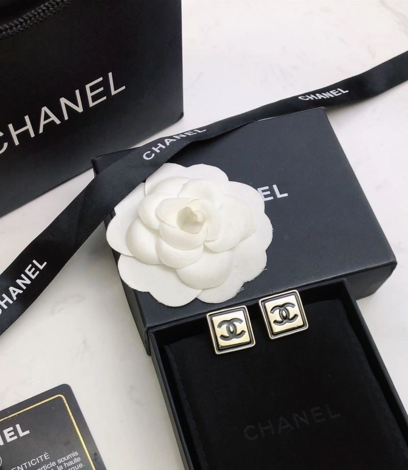 Colorful Chanel Earrings 222722