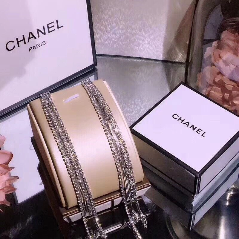 Chanel Earrings Affordable 222721