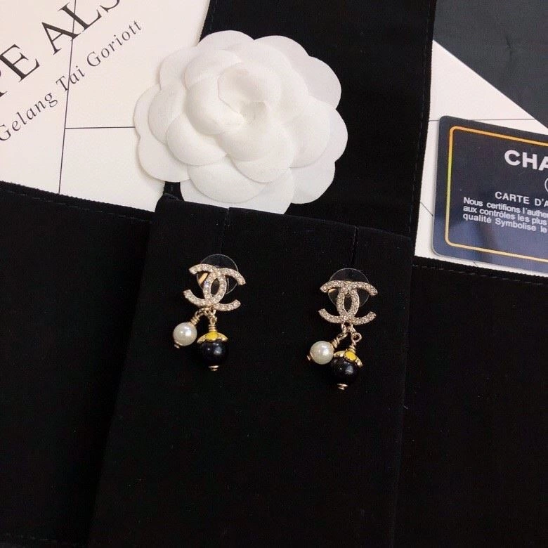 Durable Chanel Earrings 222719