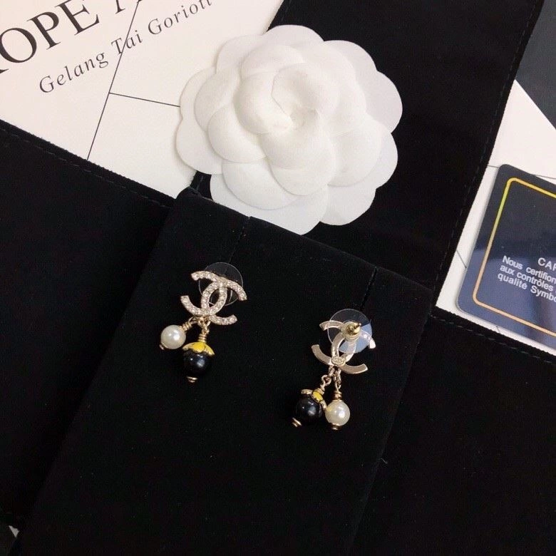 Durable Chanel Earrings 222719