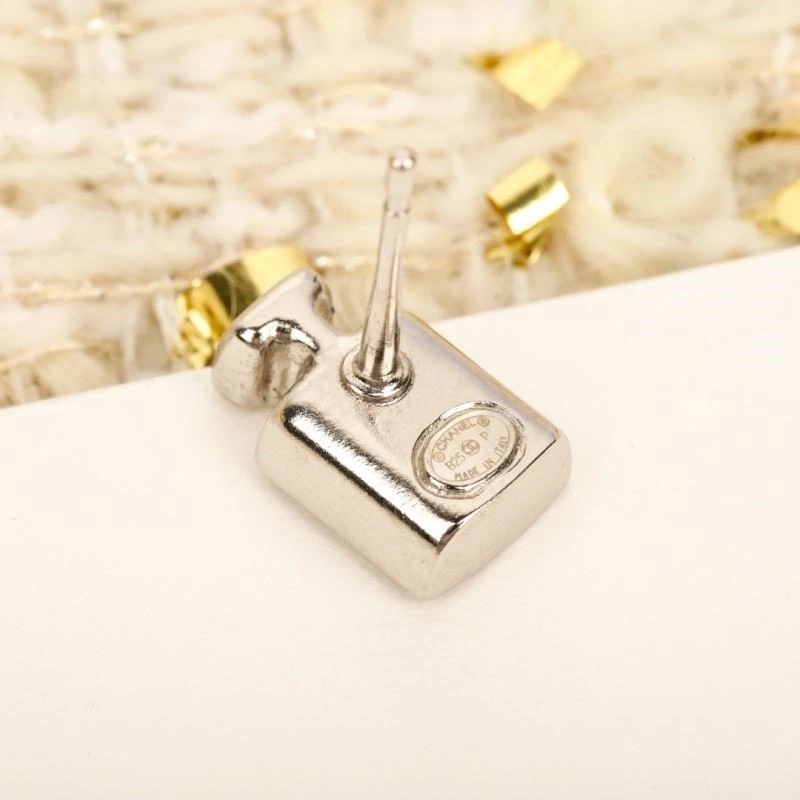 Chanel Earrings Functional 222710