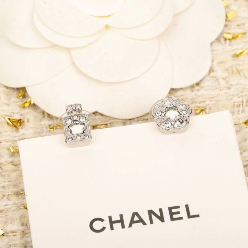 Chanel Earrings Functional 222710