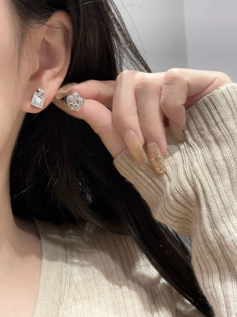 Chanel Earrings Functional 222710