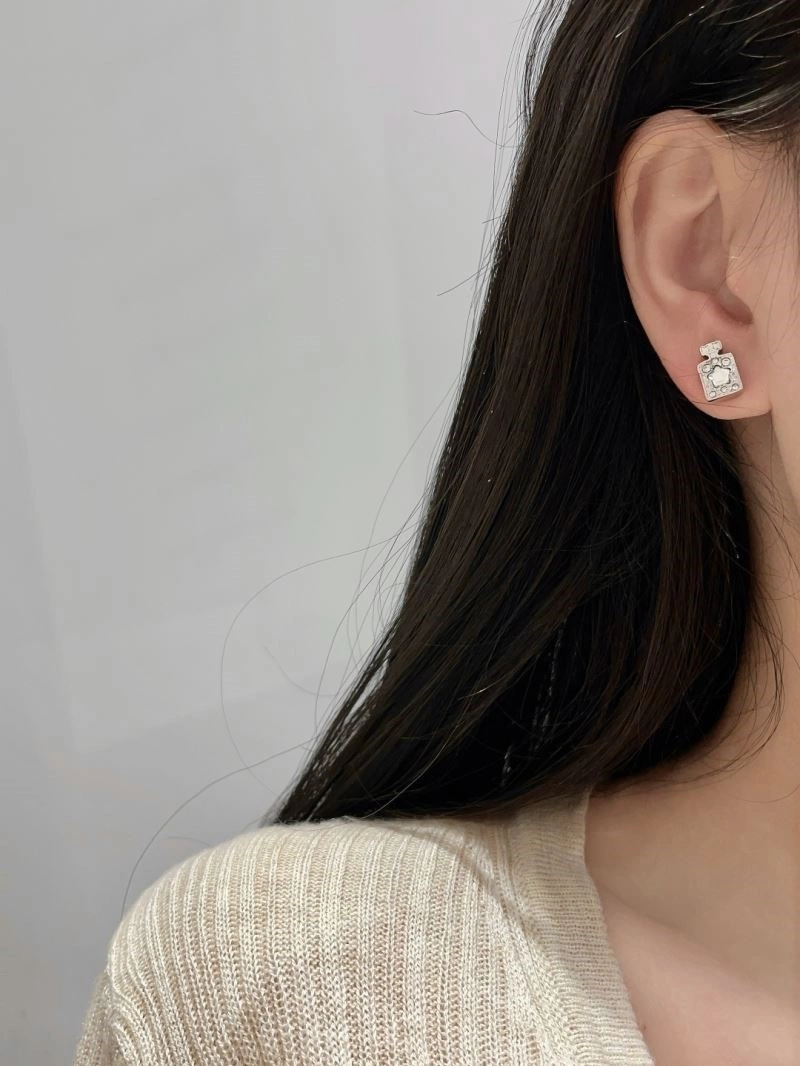 Chanel Earrings Functional 222710