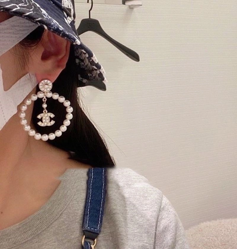 Colorful Chanel Earrings 222707
