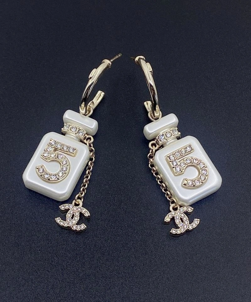 Chanel Earrings Vibrant 222709
