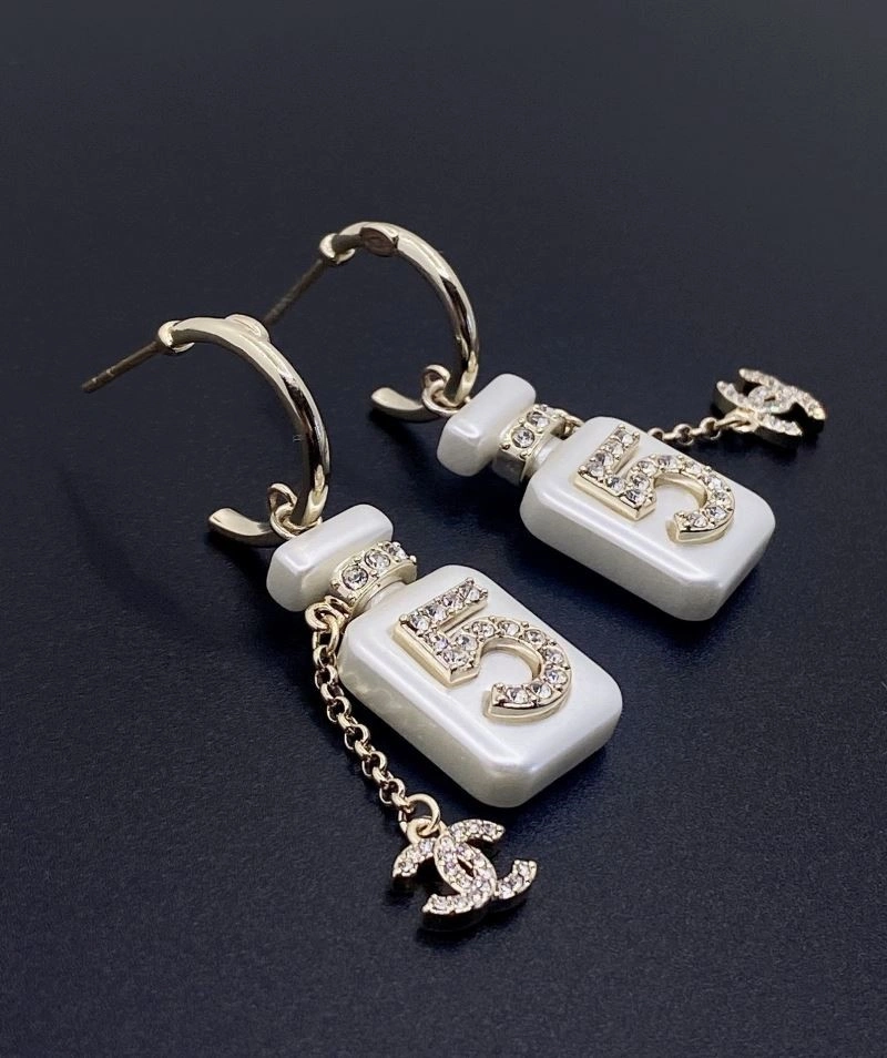 Chanel Earrings Vibrant 222709
