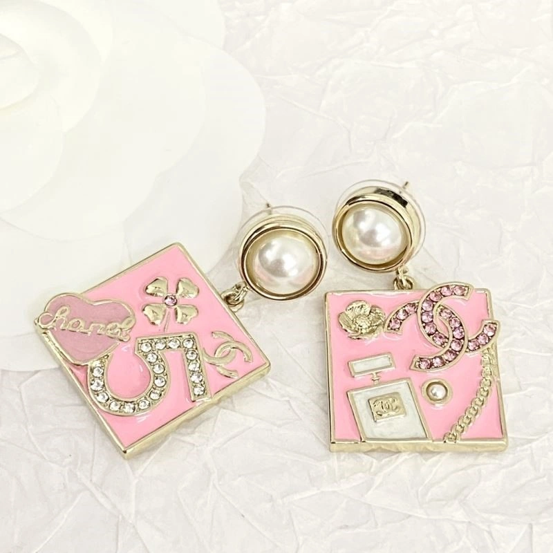 Chanel Earrings WrinkleFree 222714