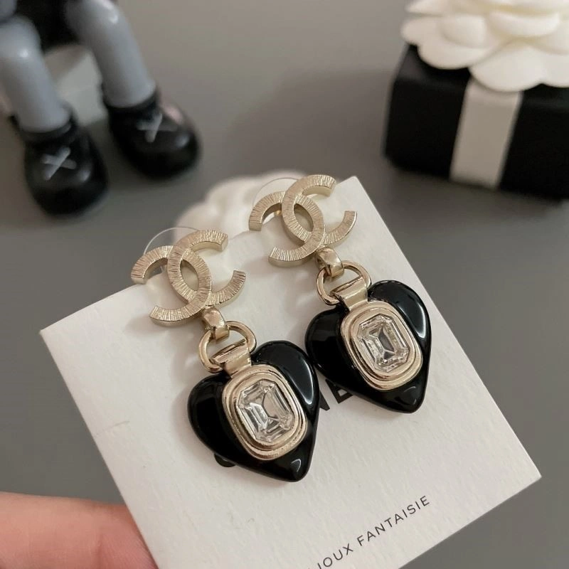 Stretchable Chanel Earrings 222703