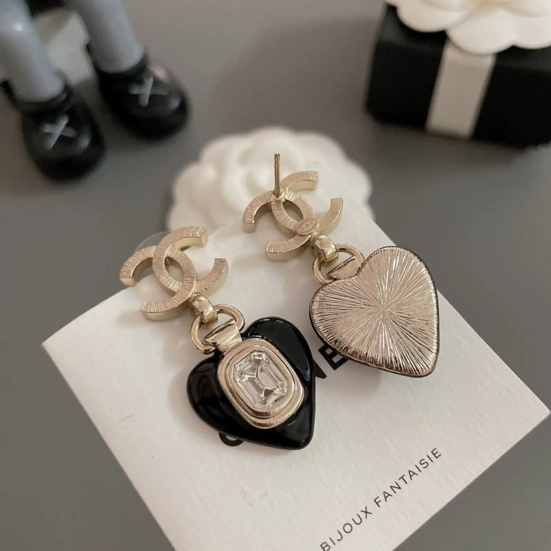Stretchable Chanel Earrings 222703