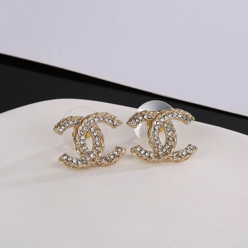 Chanel Earrings Elegant 222680