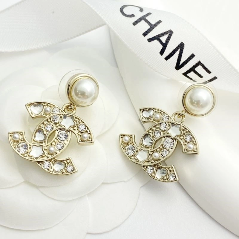 Contemporary Chanel Earrings 222676