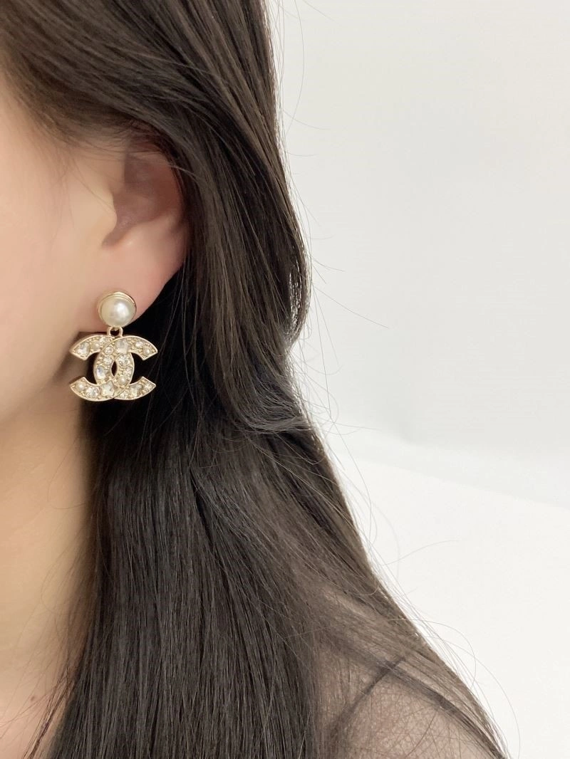 Contemporary Chanel Earrings 222676