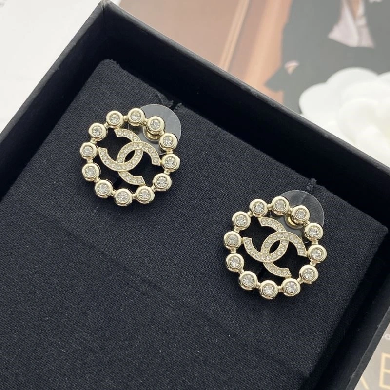Fashionable Chanel Earrings 222679