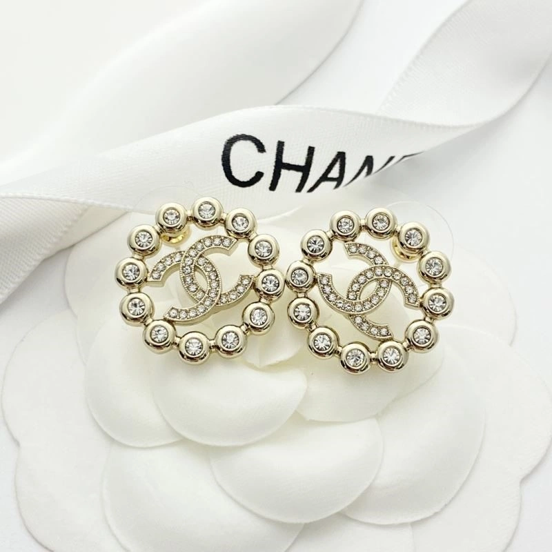 Fashionable Chanel Earrings 222679