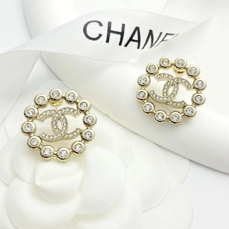 Fashionable Chanel Earrings 222679