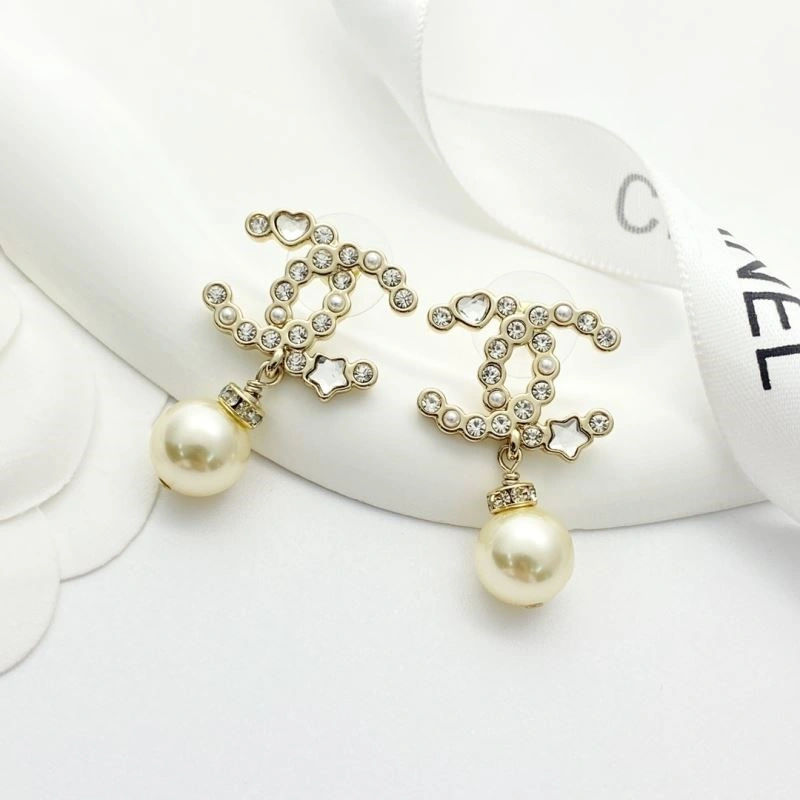 Chanel Earrings Trendsetting 222674