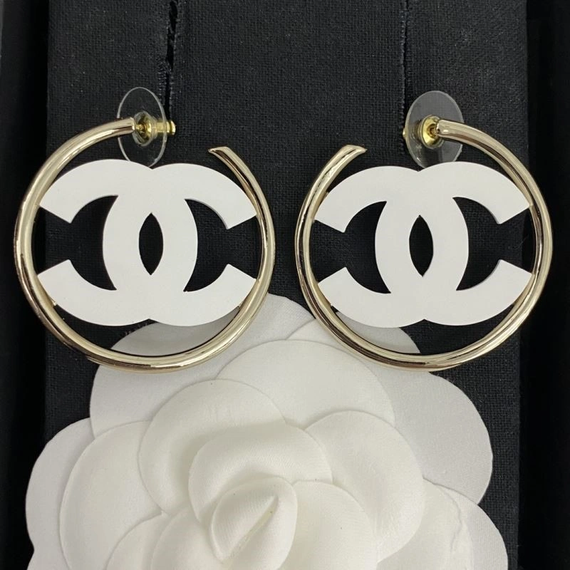 Chanel Earrings WellDesigned 222675