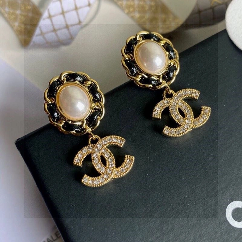 Chanel Earrings Lightweight 222667