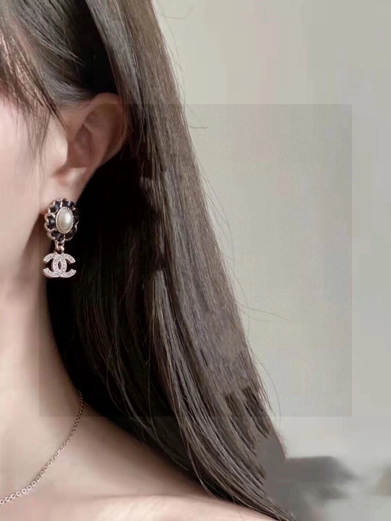 Chanel Earrings Lightweight 222667