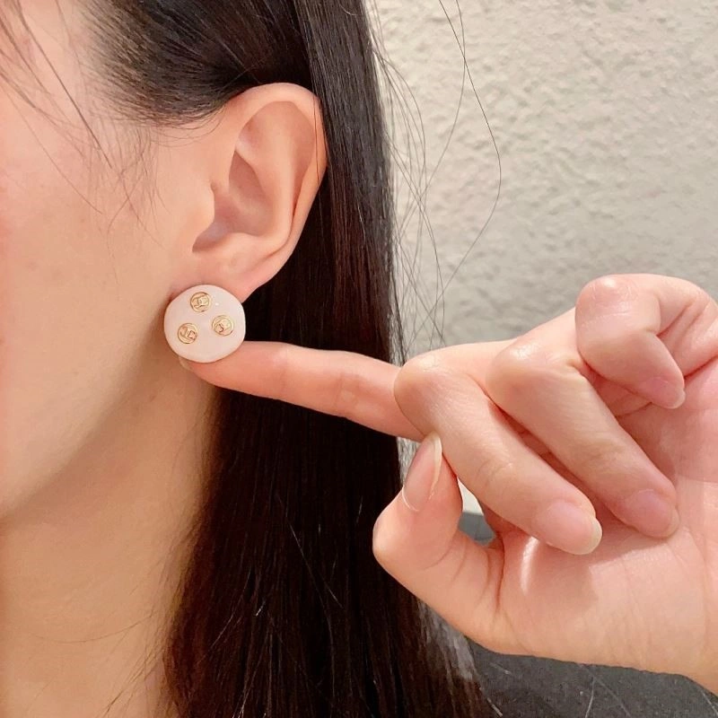 Chanel Earrings Effortless 222643